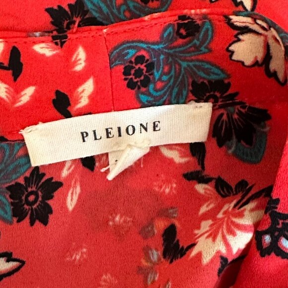 PLEIONE Red Floral V-Neck Blouse‎ XS - Picture 4 of 5
